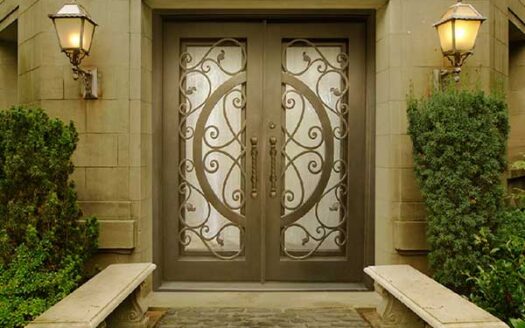أنواع الأبواب الحديد للمنازل و أهميتها لأمان منزلك